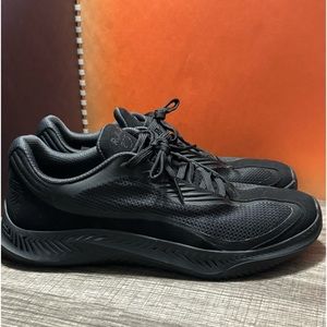 Rad One training shoe